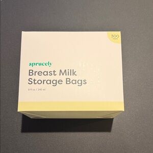 Sprucely Breast Milk Storage Bags - White & Pale Yellow Box